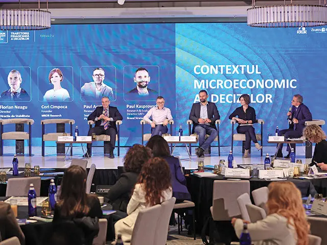 Educația financiară și digitalizarea stimulează creșterea și diversificarea economiilor români