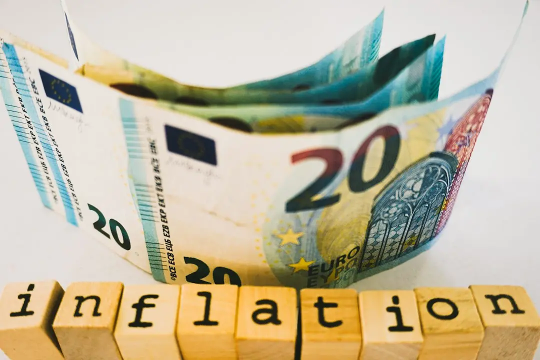 Inflația a luat-o din nou la vale? Prețurile au urcat în septembrie