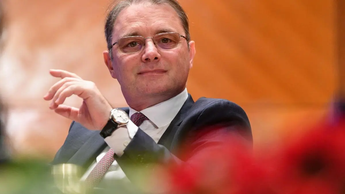 Luca Niculescu anunță măsuri pentru pensii și salarii – ce pregătește viitorul guvern