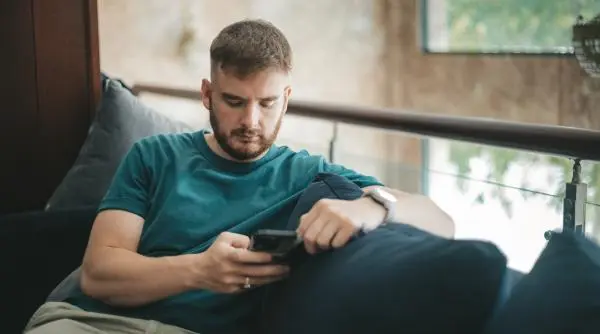 Pericolele jocurilor de noroc ilegale: cum sunt exploatați consumatorii în mediul online