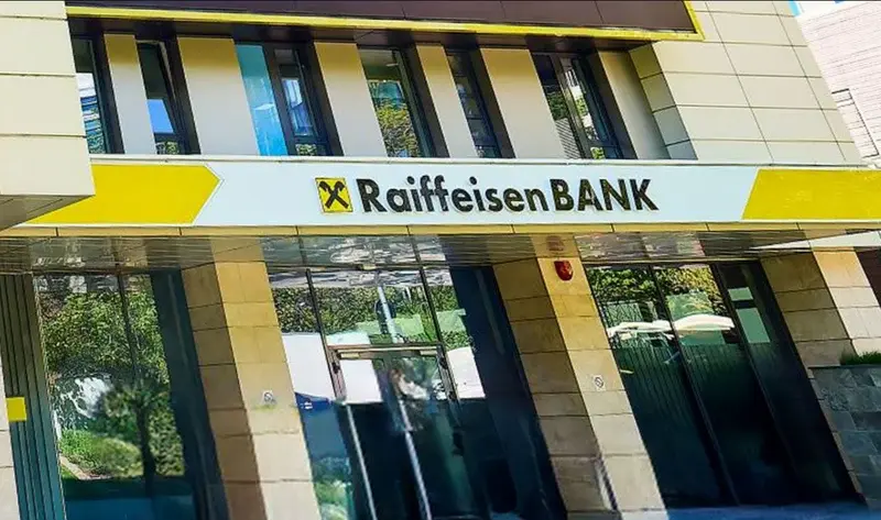 Lansare cu frații Pavăl, Raiffeisen obligată să plătească daune și soluție RCA mai ieftină