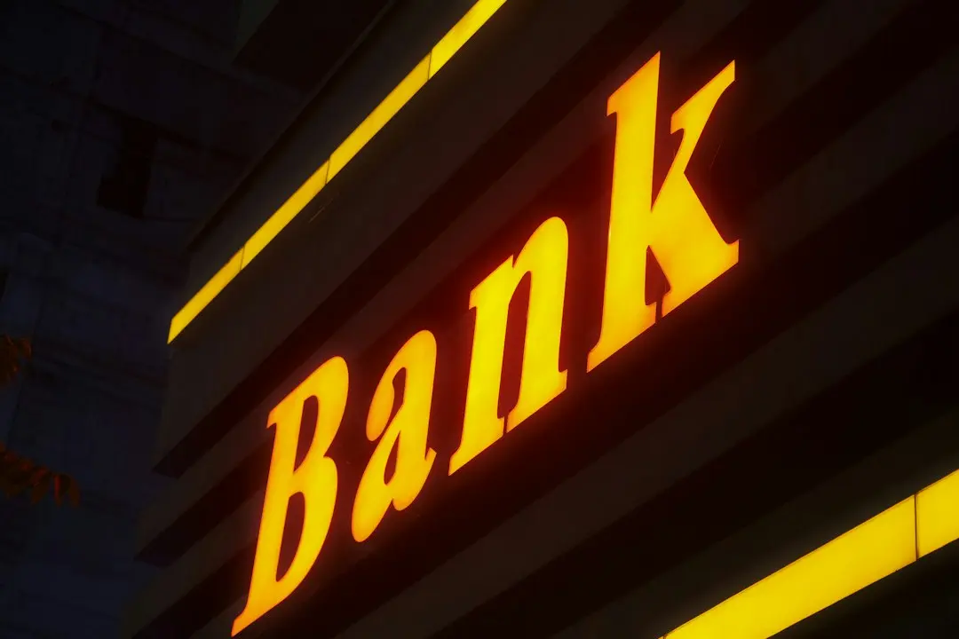 TechVentures Bank închide patru sucursale și reducere rețeaua cu aproape 40%