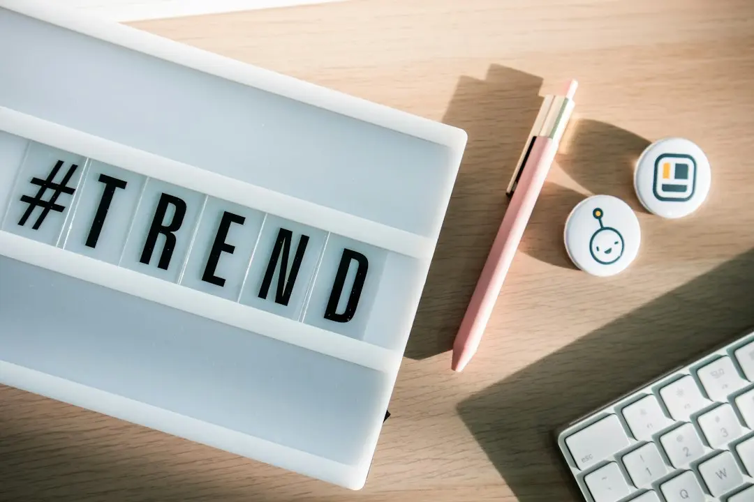 Tinerii increasingly preferă platformele financiare digitale față de băncile tradiționale